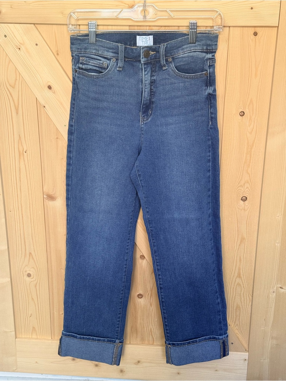 Time and Tru Men’s Dark Blue Relaxed Straight-Leg Jeans